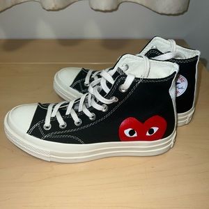 Comme de garçons converse